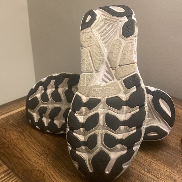 Hoka One One Clifton 6 Men’s Running Shoe Size 9.5 GUC - Picture 7 of 10